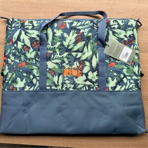REI cooler bag new with tags